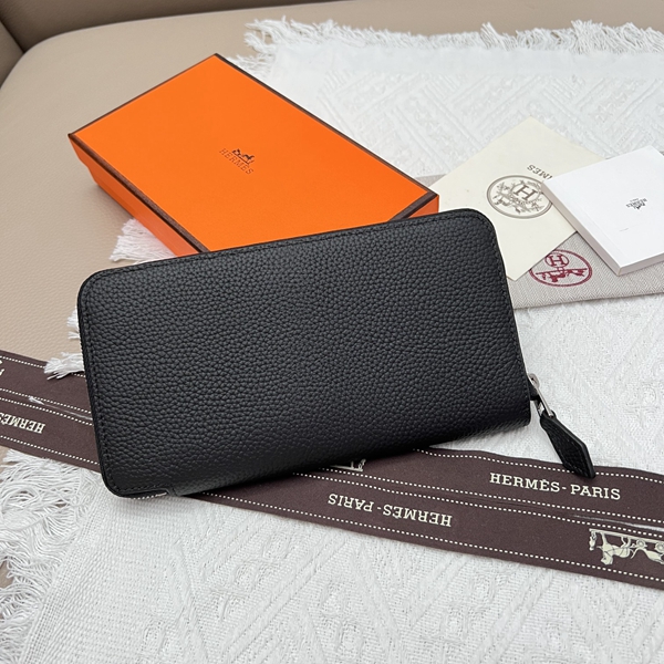 エルメス財布コピー背面デザイン